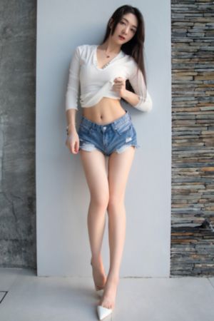XEX】户外啪啪激情车震的_1080在线视频观看
