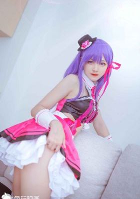 紧身牛仔裤美女av视频_1080P电影免费在线