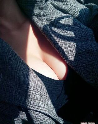 巨型怪物h蹂躏3d美女_欧美在线观看